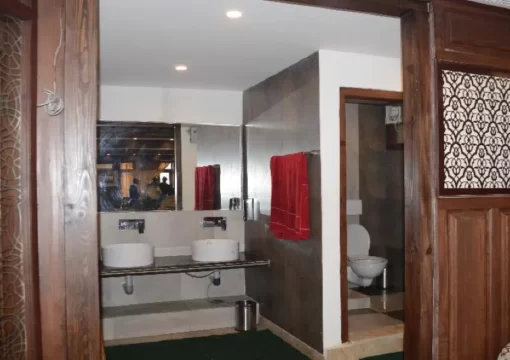 Semi Deluxe Room